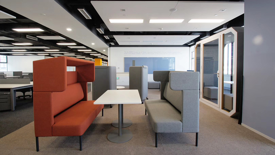 寶馬研發(fā)中心-歐時家具辦公家具定制案例